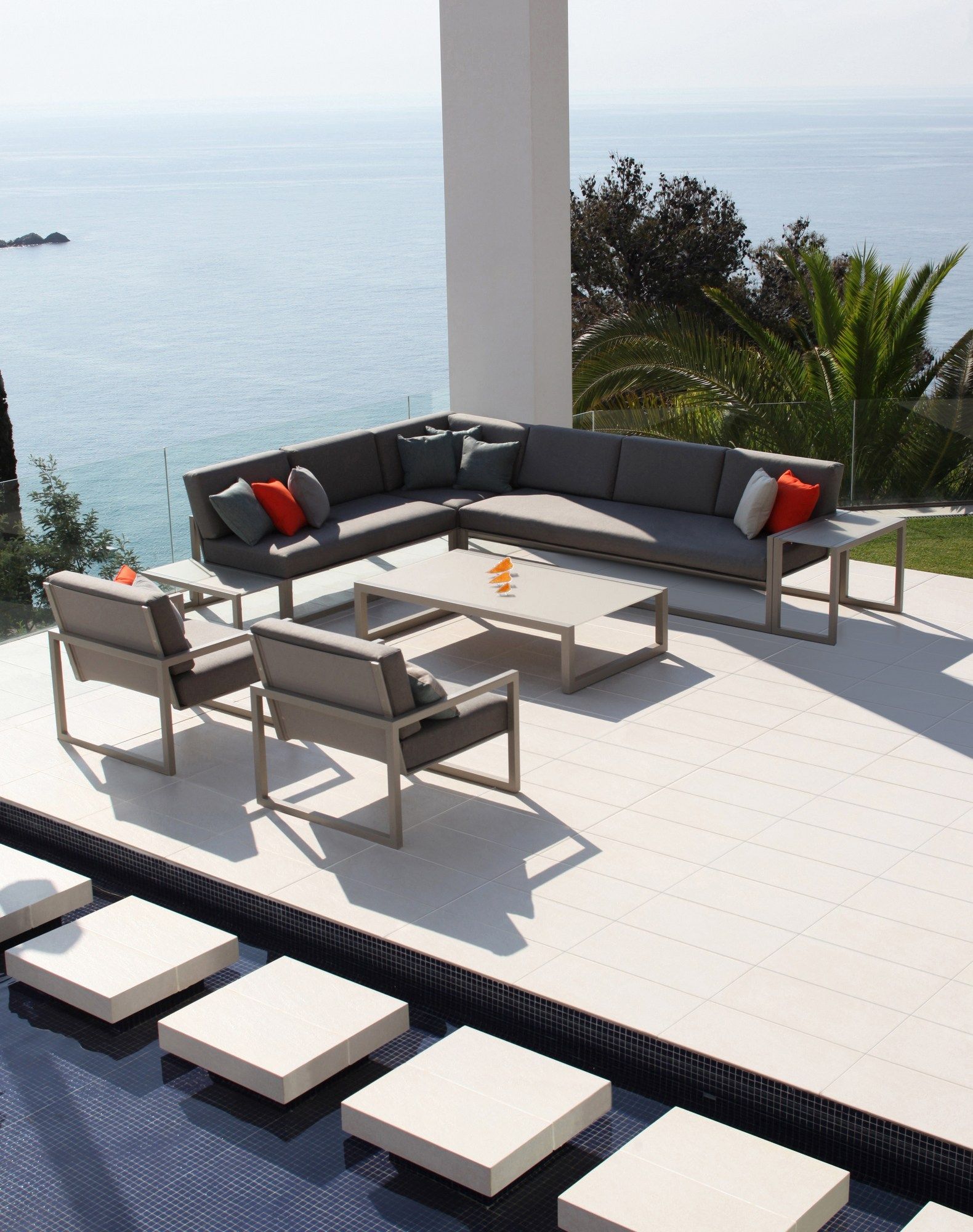 Прямоугольный садовый столик Royal Botania Ninix Lounge ARCH-00088156 - Вид №4