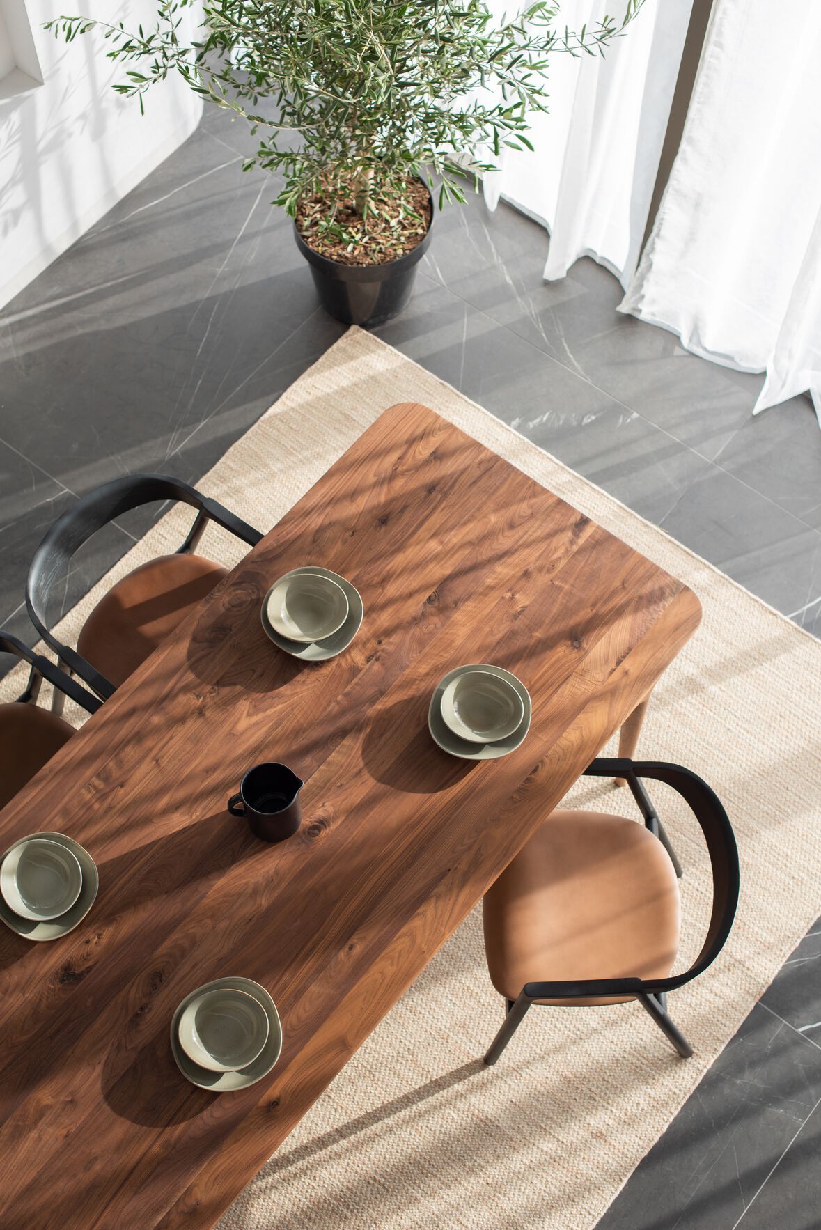 Прямоугольный стол из грецкого ореха Gazzda Фавн ARCH-00011323