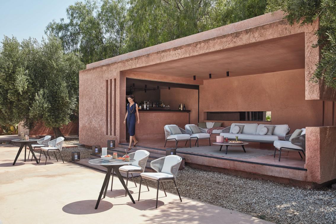 MNST25 2,5 мест. диван фиксированный лава серебристый Manutti Radius - Вид №1