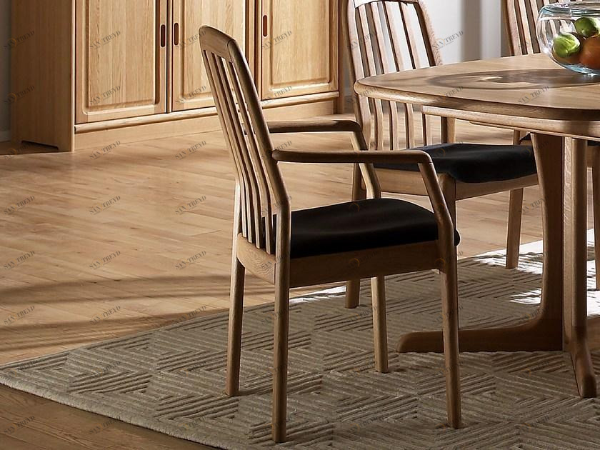 Dyrlund Деревянный стул с подлокотниками  1588a 