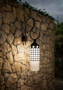 Светодиодный настенный светильник из железа и стекла