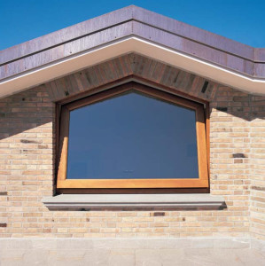 Деревянное окно