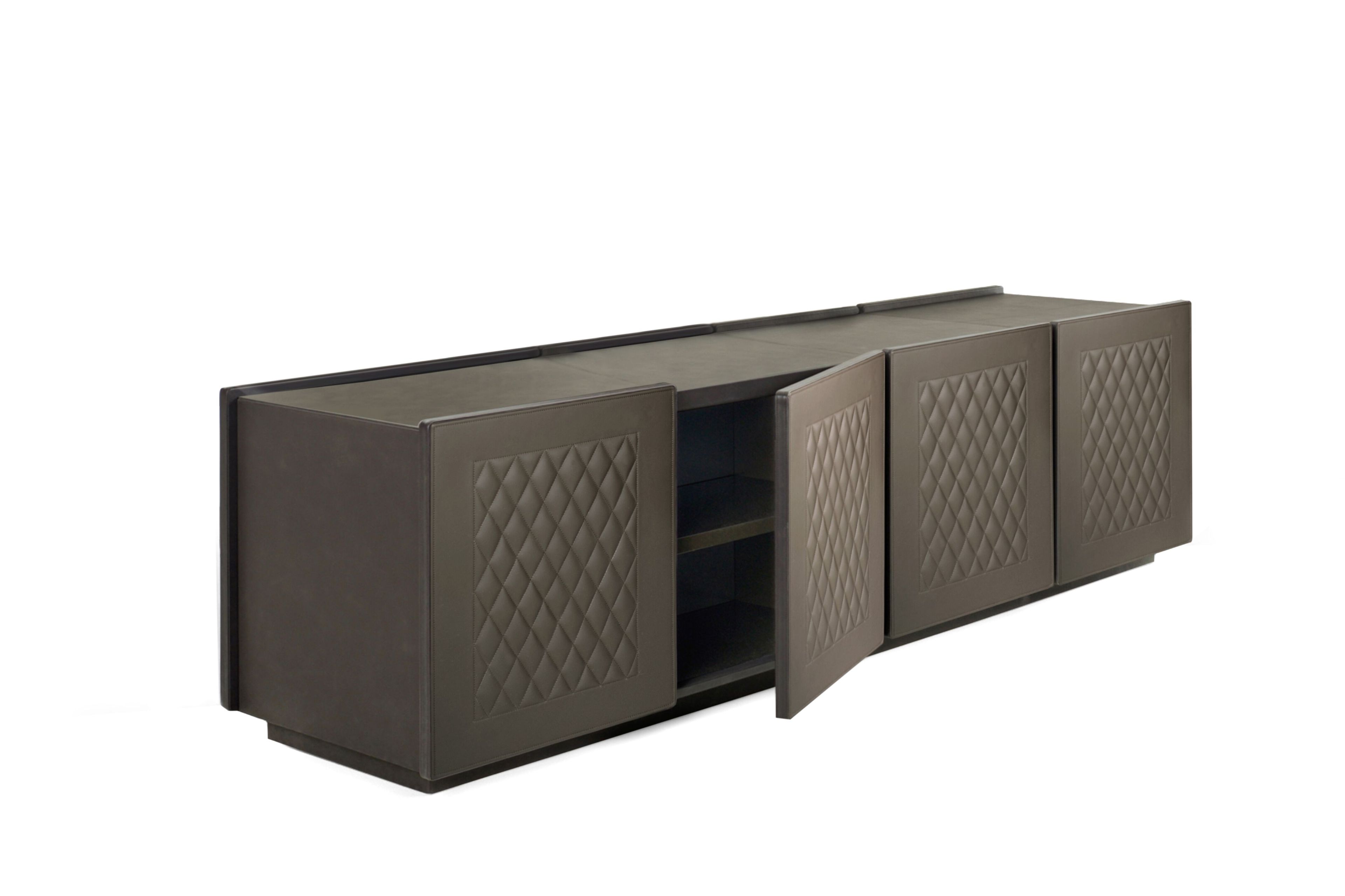 Кожаный шкаф с распашными дверями ABLE GLORIA ARCH-00083546 - Вид №1