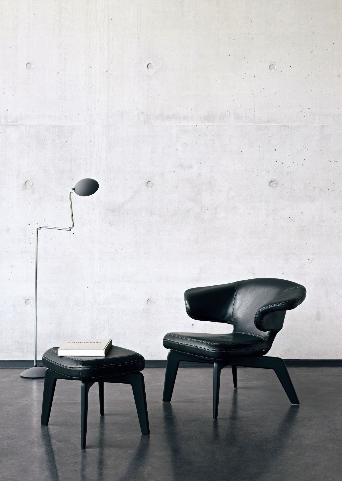 Регулируемая металлическая напольная лампа Classicon Orbis ARCH-00064105 - Вид №4