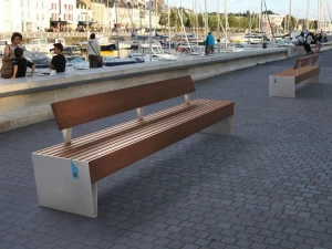 mmcité1 Скамья со встроенным освещением со спинкой Blocq