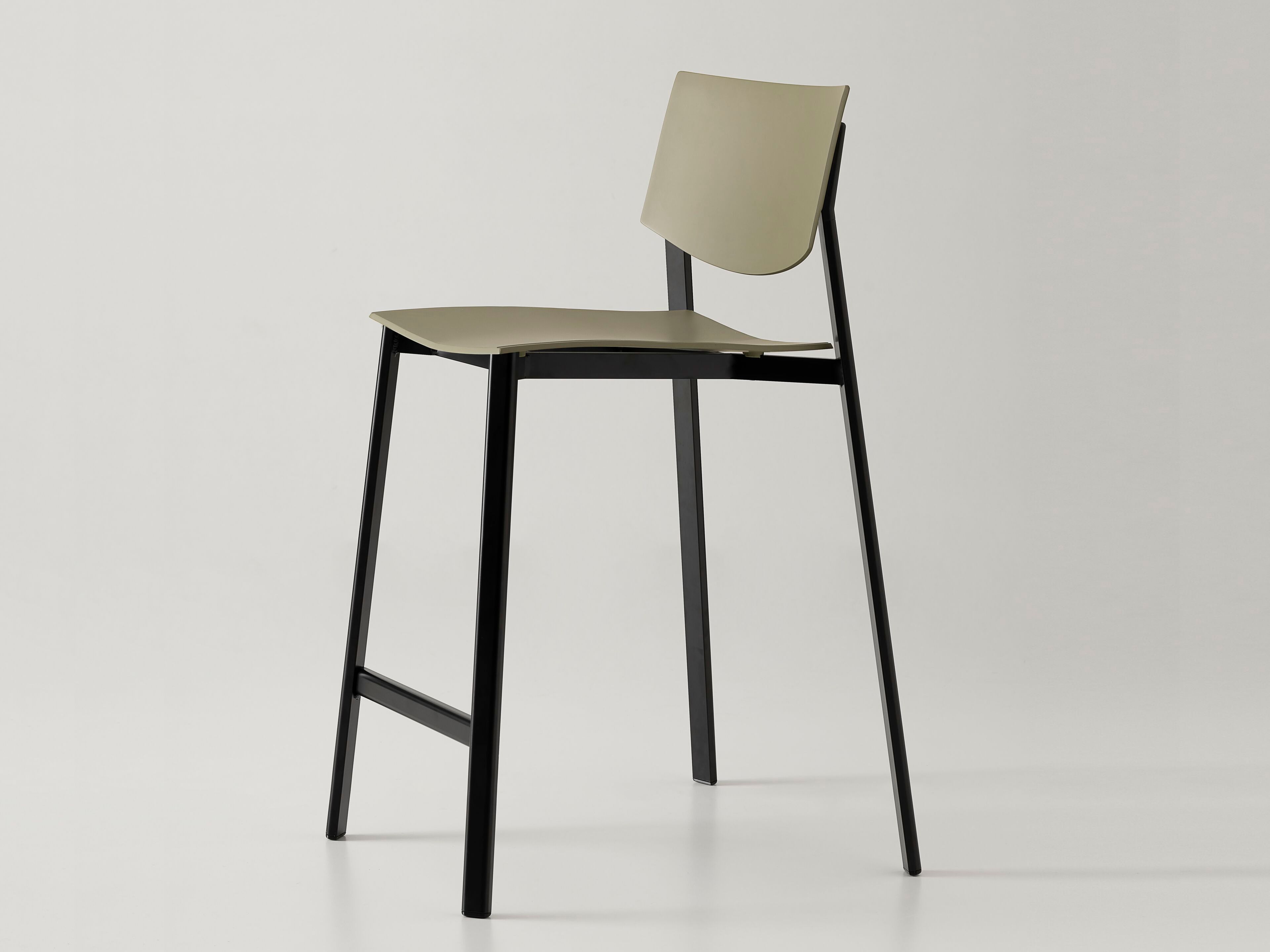 Полипропиленовый стул со спинкой Pointhouse Beba ARCH-00013600