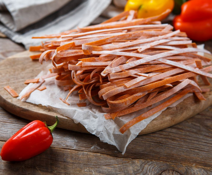 2243 Лапша "Домашняя" с паприкой Вкусляндия  - Вид №2