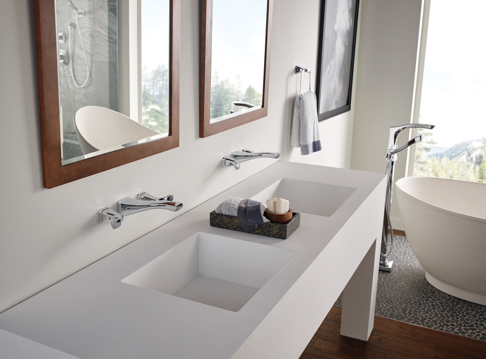 T4752-PNFL Напольная накладка для ванны с одной ручкой и ручным душем Delta Faucet Tesla Полированный никель - Вид №6