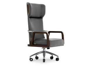 Кожаное офисное кресло