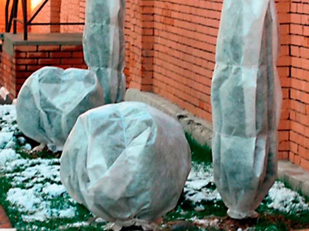 Зимнее укрытие "Прекрасный сад" 1,6х1,7м ГеоПластБорд GPBST-112 - Вид №2