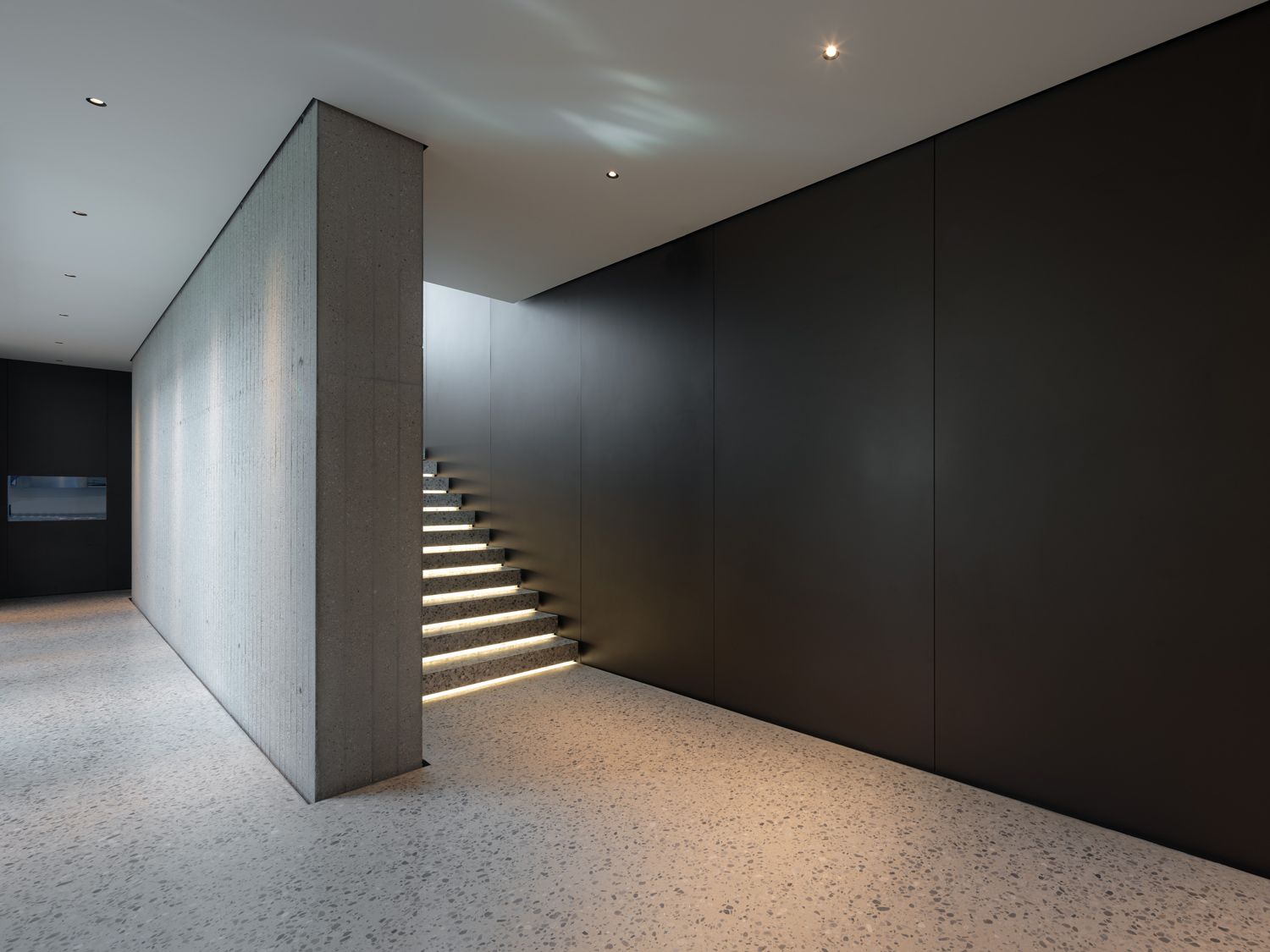 Непрерывный пол из цементных материалов IDEAL WORK ARCH-00101865 - Вид №2