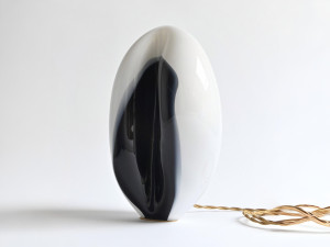 Светодиодная настольная лампа ручной работы из дутого стекла