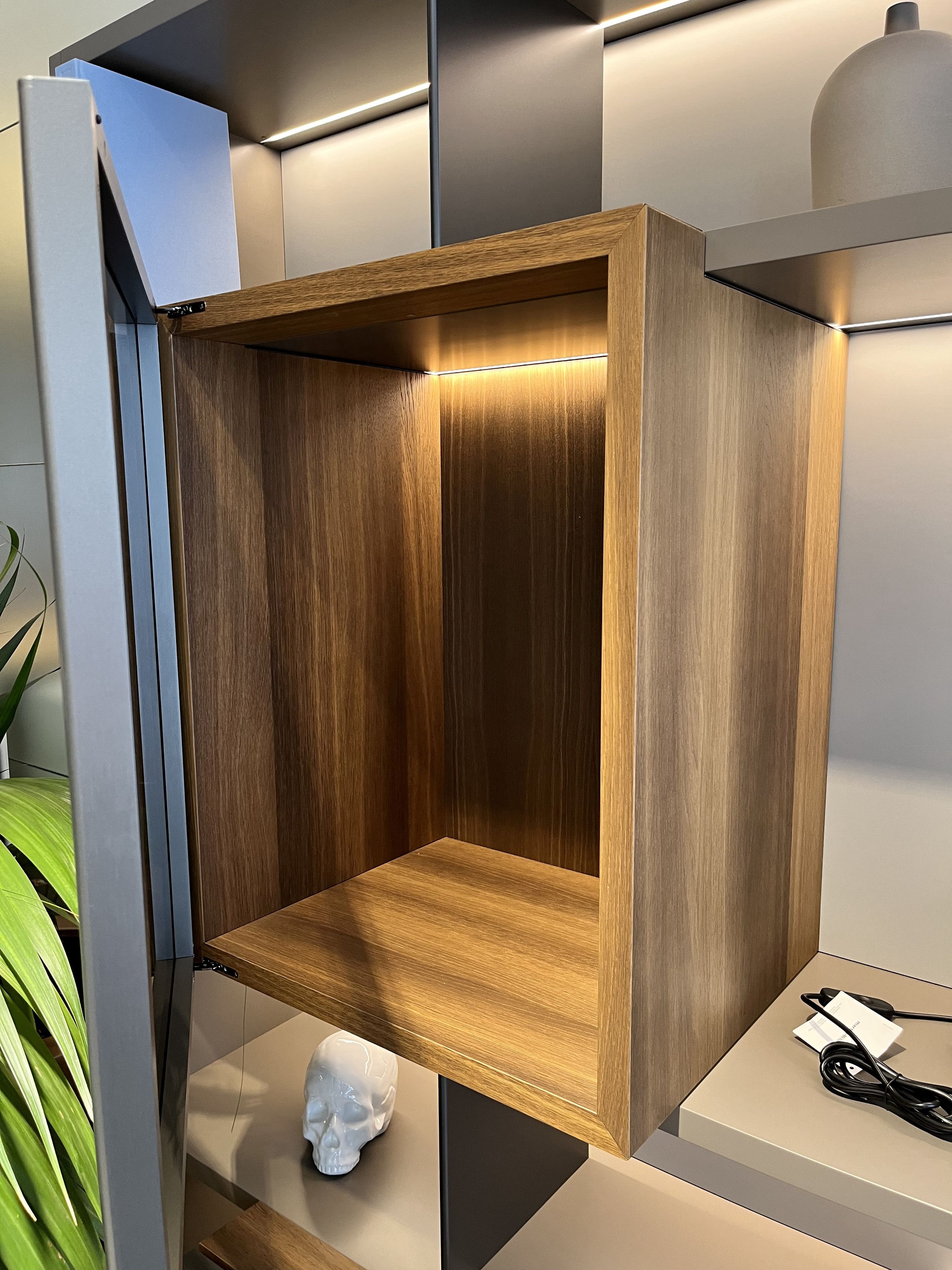 Оборудованная стена с ТВ-стойкой со встроенным освещением In Stock Molteni ARCH-00138975 - Вид №4