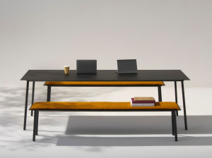 Металлическая садовая скамейка