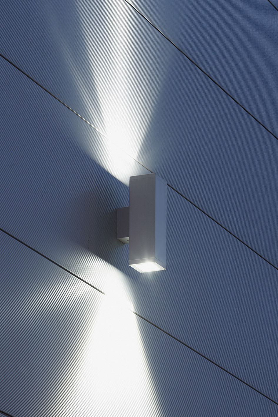 8439115 Подсветка стены Platek TETRA 75 Applique  TETRA 75 Wall lamp - 6 LED 3000K 12° / 44° (2 lights)  - Вид №3