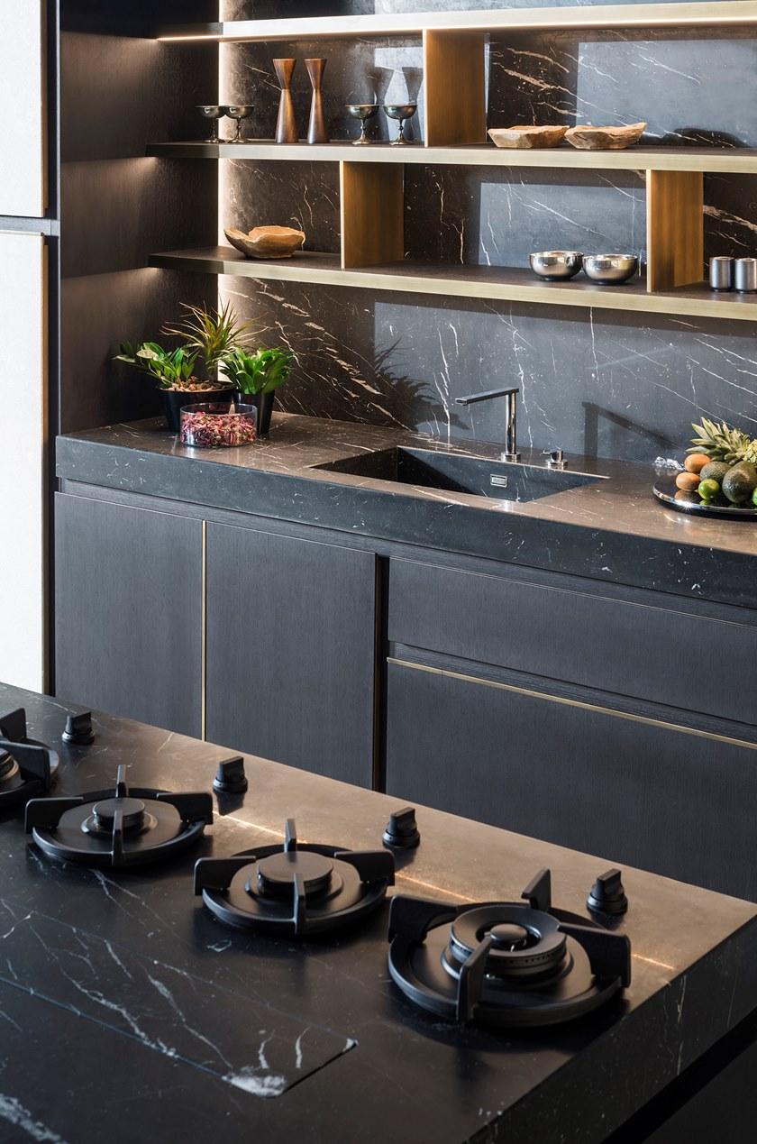 TM Italia Cucine Кухня с островом и колоннами sun-id-1415755 - Вид №8