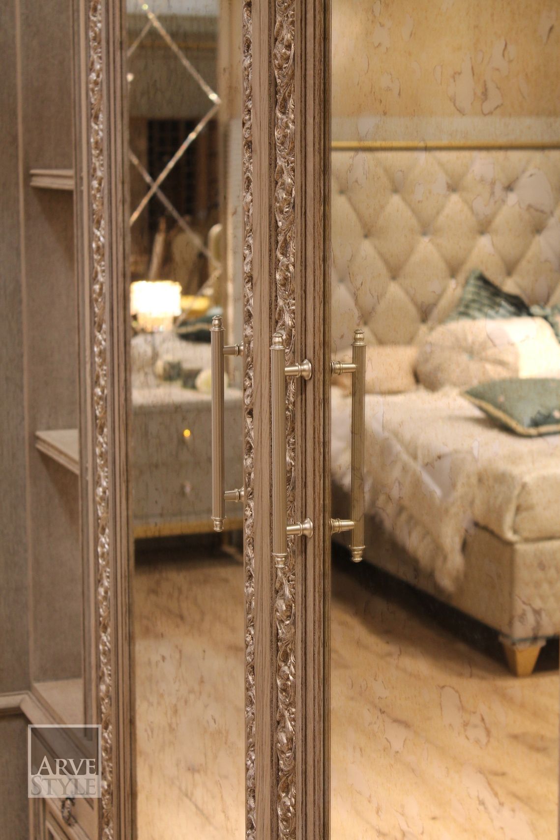 Деревянный настенный книжный шкаф с освещением Arvestyle Giulio ARCH-00117678 - Вид №21