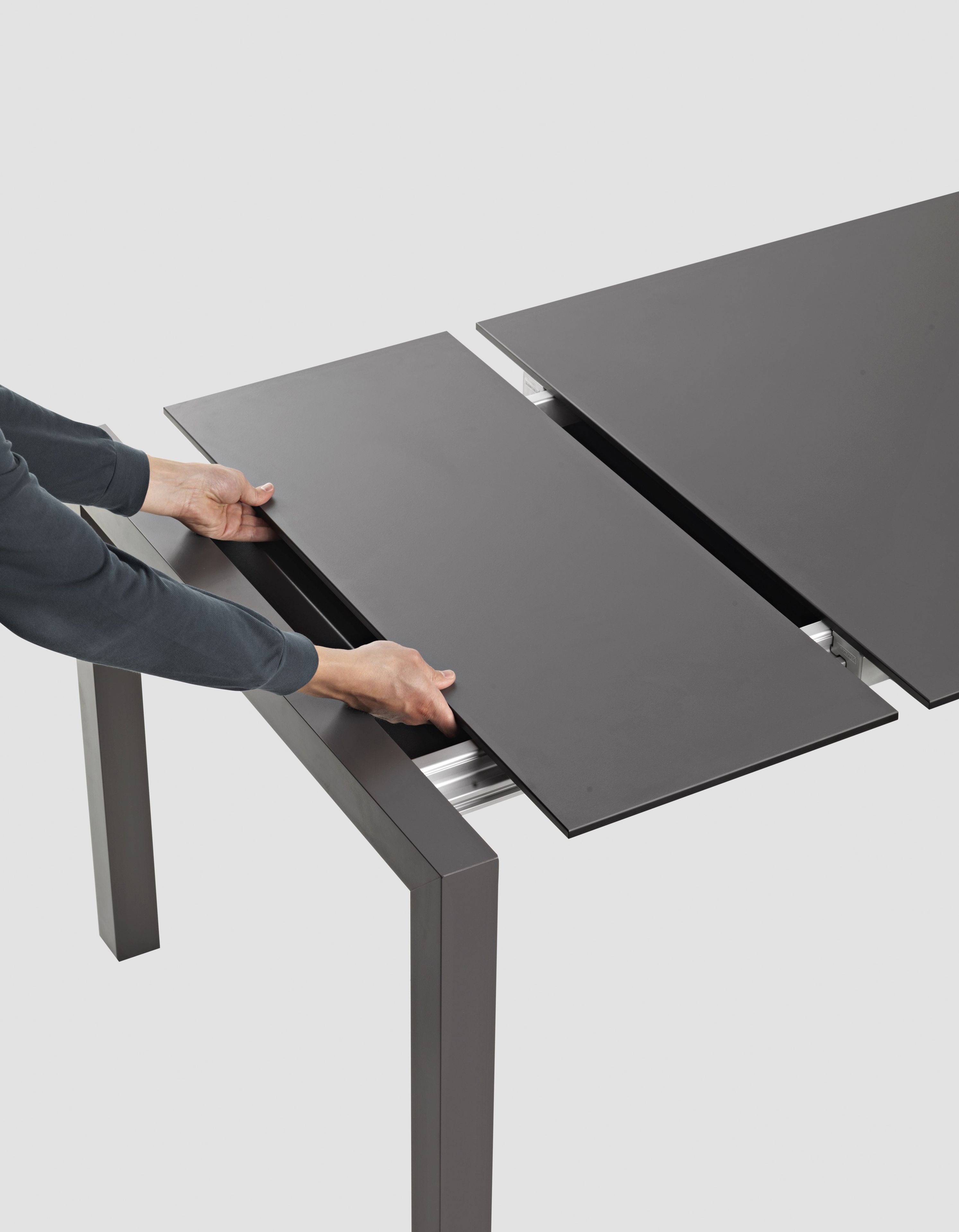 Выдвижная таблица в Linecompact Kristalia ARCH-00138388 - Вид №3