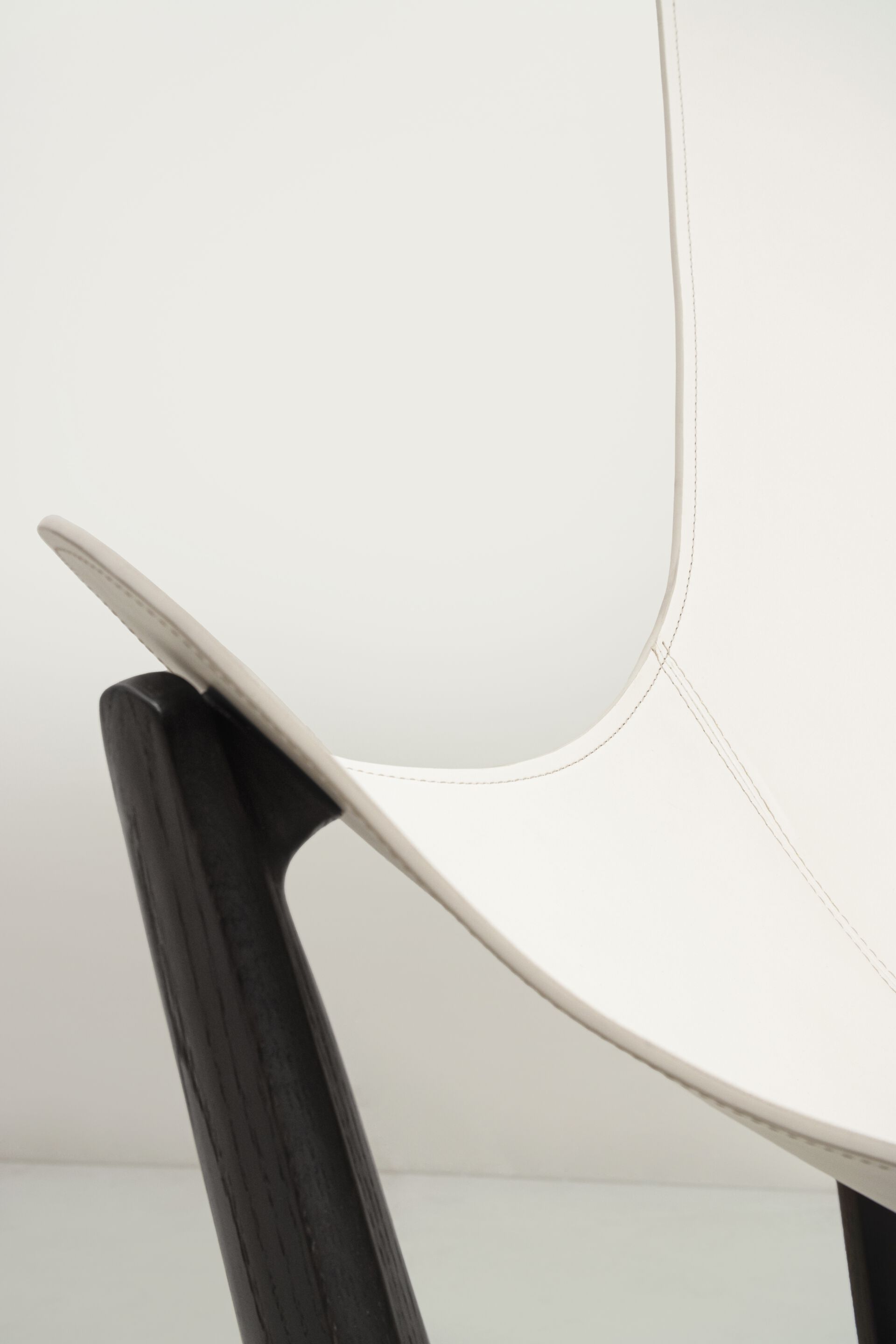 Кожаное кресло без подлокотников District Eight Buom ARCH-00084462 - Вид №10