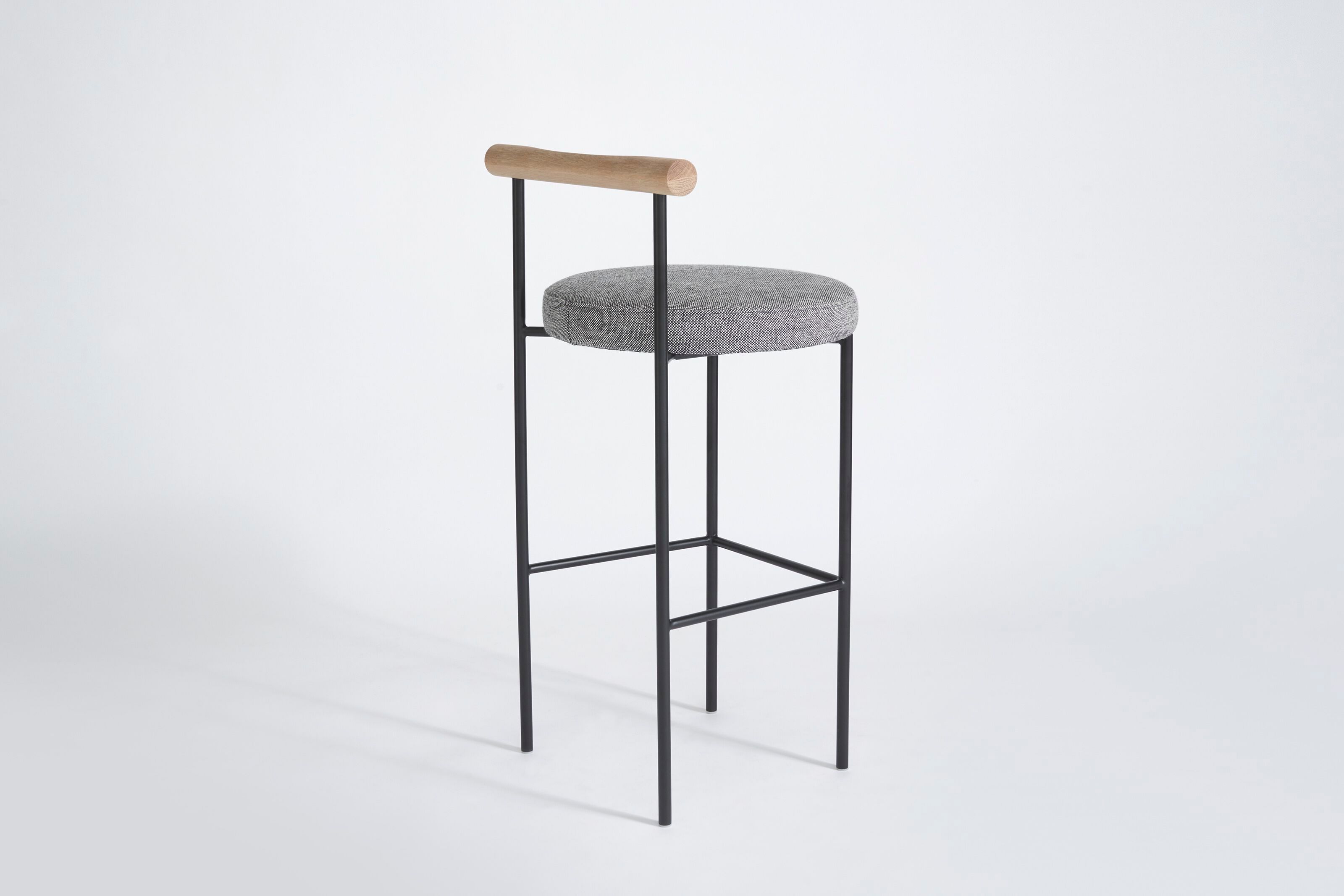 Высокий тканевый барный стул с мягким сиденьем Phase Design Inside Scoop ARCH-00031695 - Вид №6