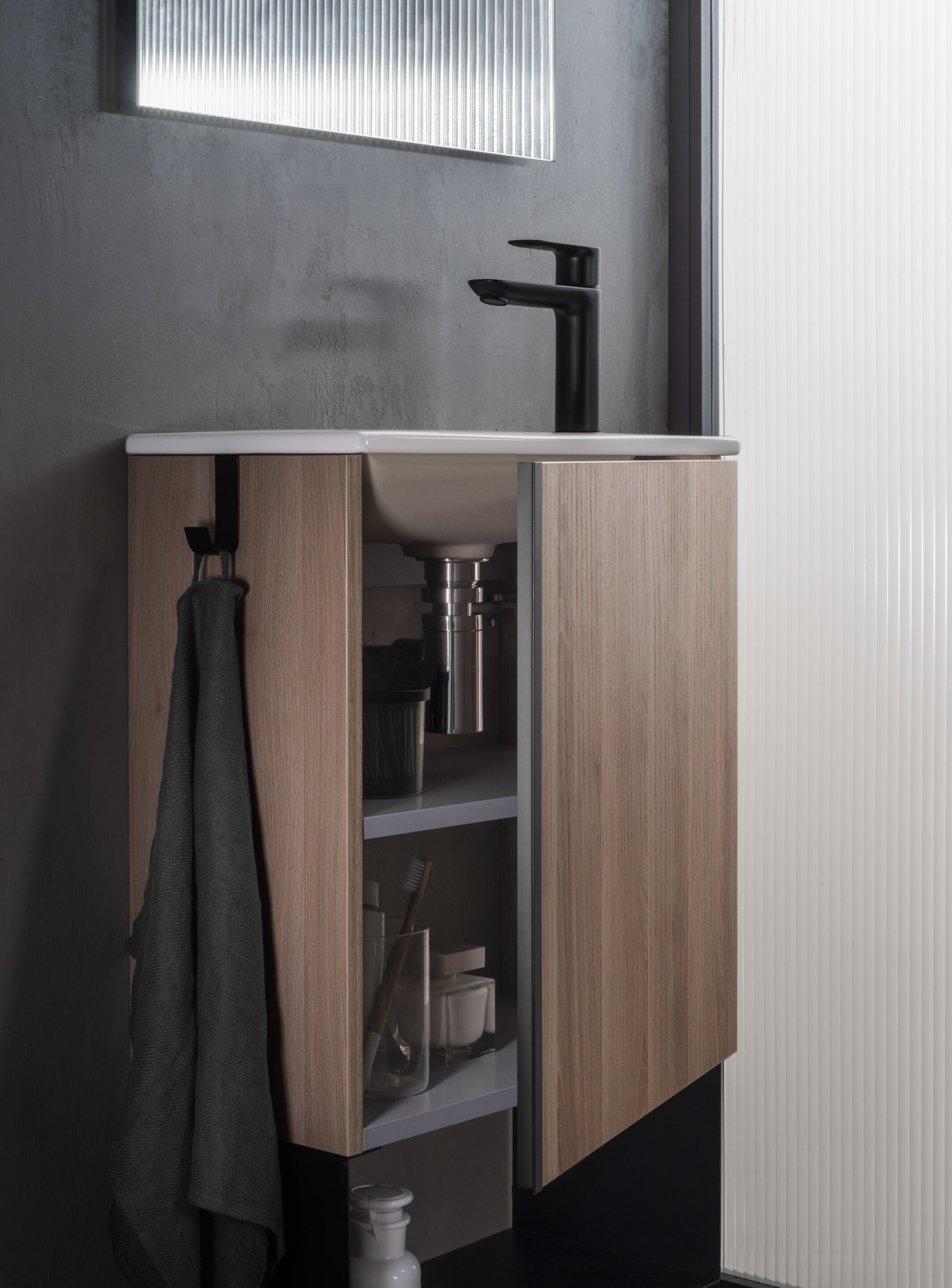 Деревянный напольный умывальник с держателем для полотенец Roca UNIK 852008 ARCH-00047665 - Вид №2