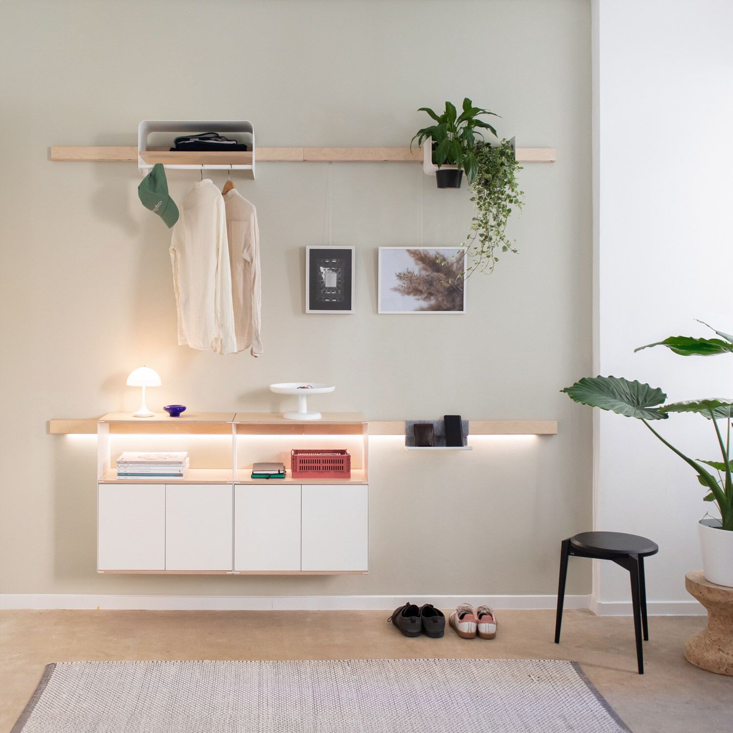 Настенная деревянная секционная прихожая Variand Furniture E13 ARCH-00099932 - Вид №1