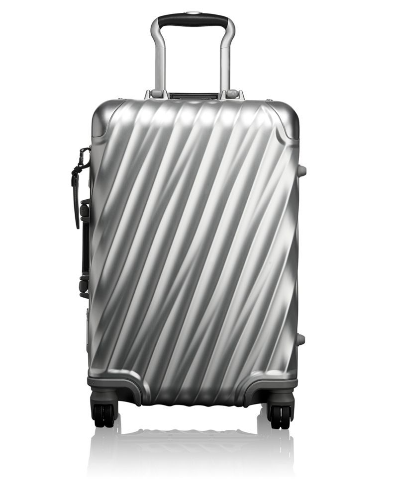 36860SLV2 Чемодан International Carry-On Tumi 19 Degree Aluminum 