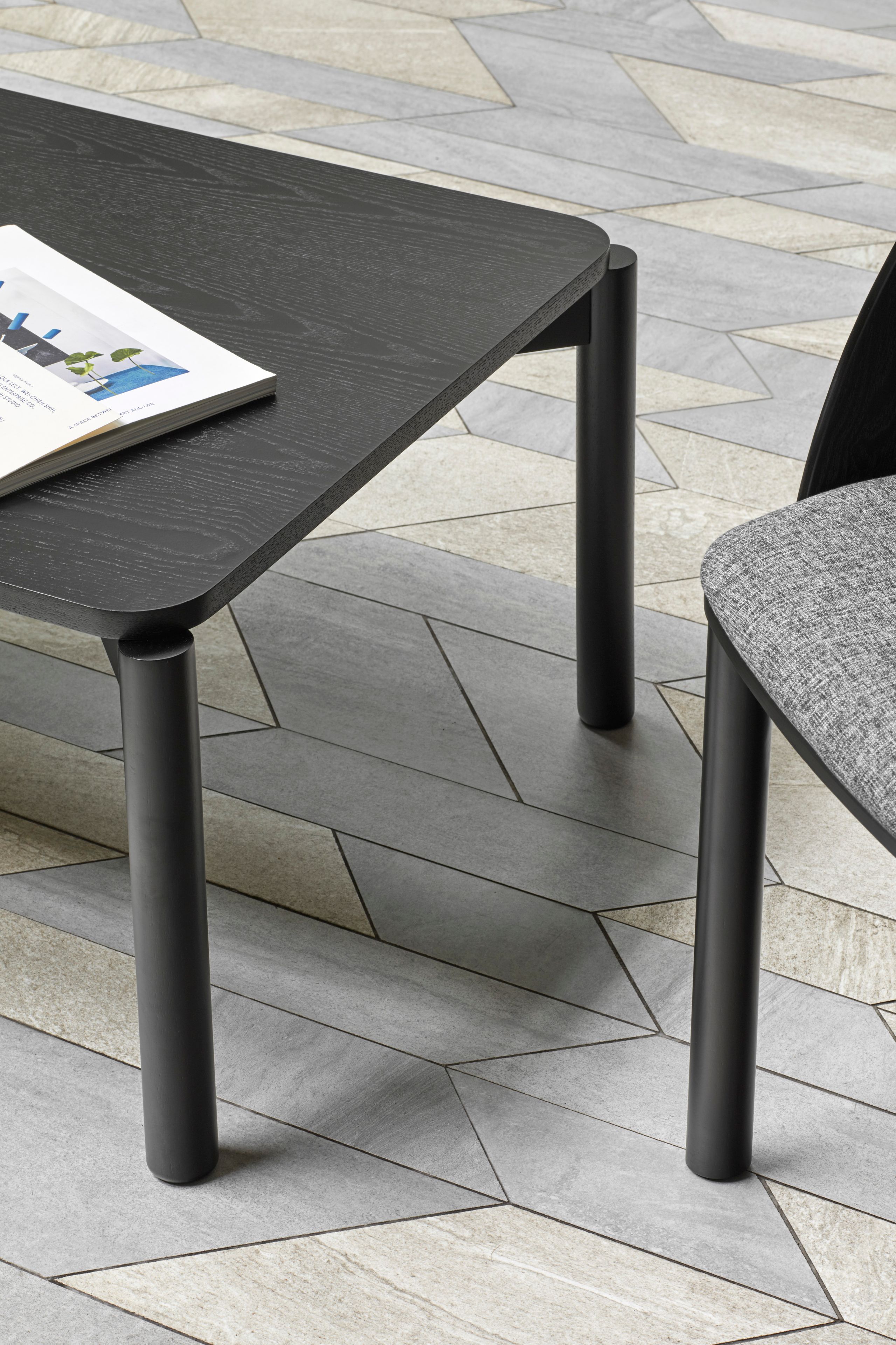 Журнальный столик из шпона и твердой древесины каучука TEULAT Atlas ARCH-00152470 - Вид №4