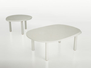 Овальный садовый стол из камня Лечче