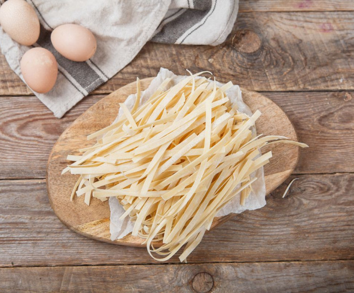 1654 Лапша "Домашняя" Вкусляндия 