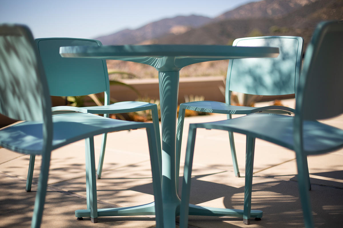 FSRT127 Стол на пьедестале Avivo  Forms-surfaces  - Вид №8