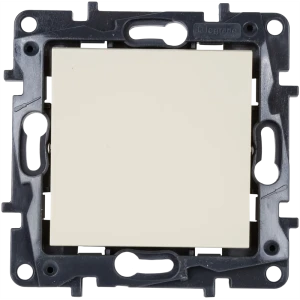 82064697 Переключатель перекрёстный одноклавишный - Legrand Structura - 10АХ 250В винтовые зажимы - слоновая кость