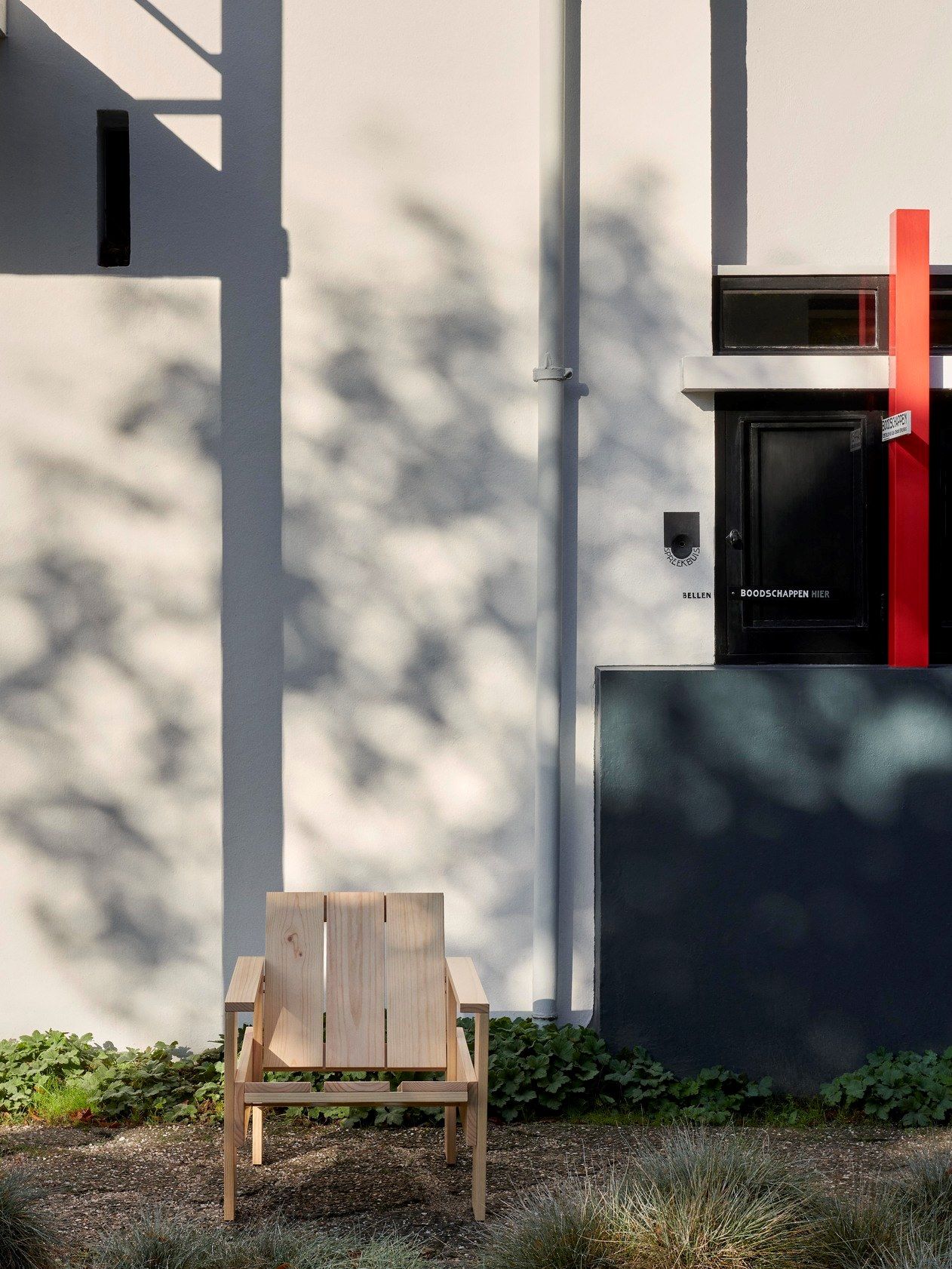 Сосновое садовое кресло с подлокотниками Hay ящик ARCH-00012496