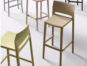 GABER Высокий штабелируемый табурет с подставкой для ног Bakhita 372-76a