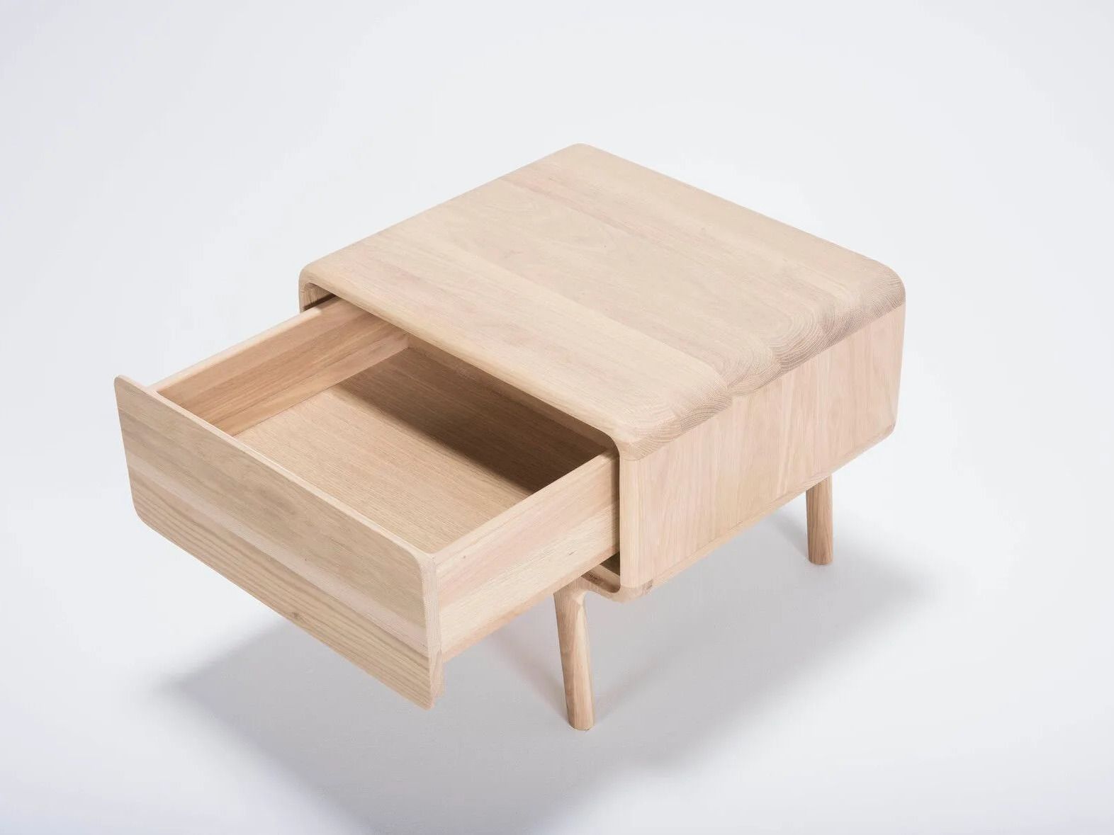 Прямоугольная тумбочка из дуба с ящиками Gazzda Фавн ARCH-00005404 - Вид №2