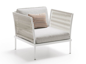 Тканевое садовое кресло с подлокотниками