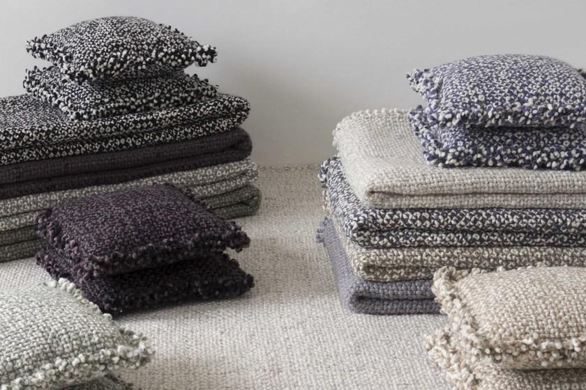 GAN Квадратная подушка из шерсти Waan sun-id-1509667 - Вид №4