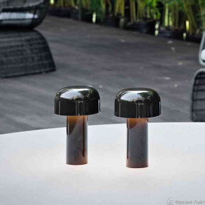 Flos F1060026 Bellhop коричневая лампа настольная с аккумулятором