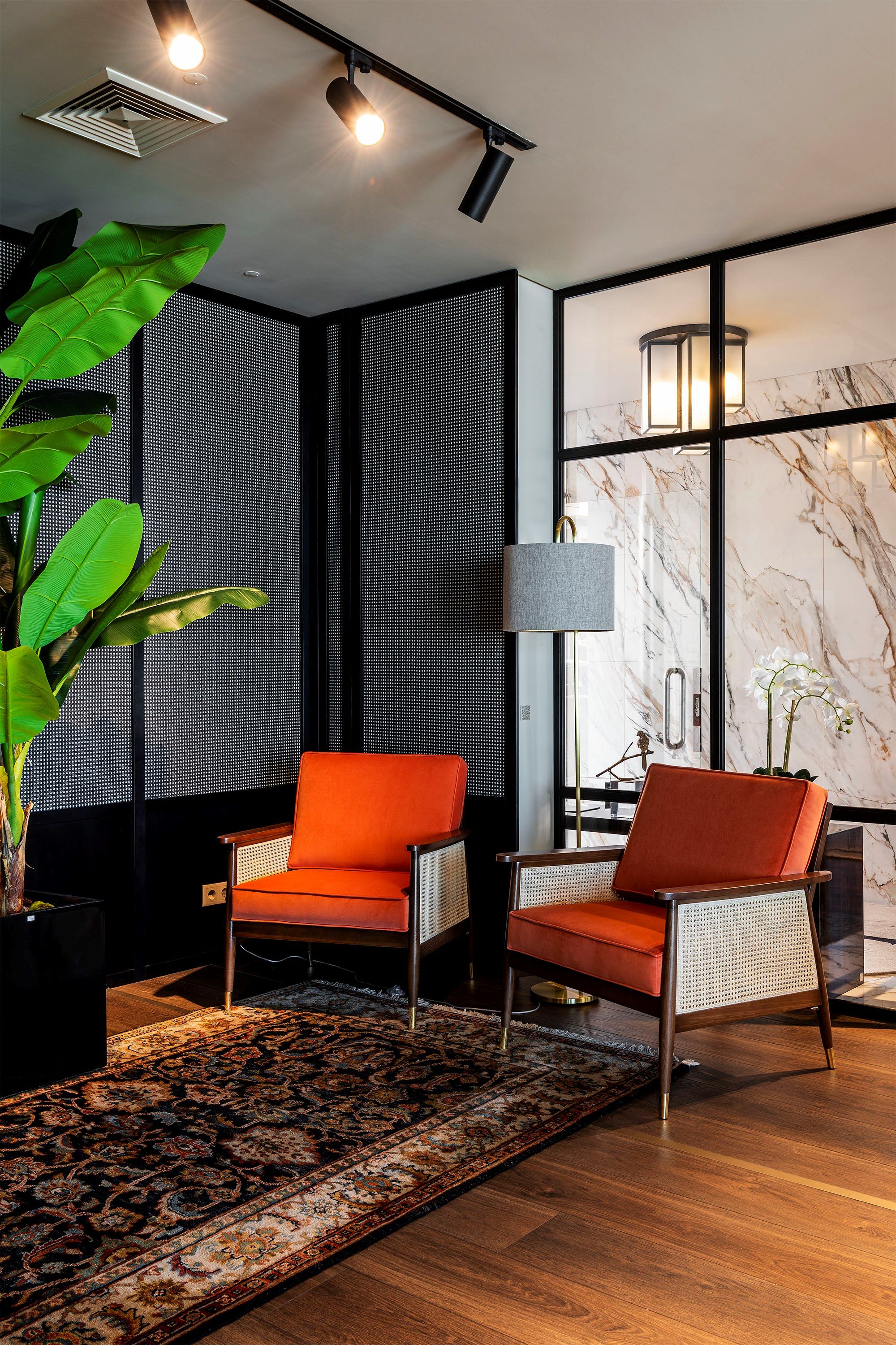 Бархатное кресло с подлокотниками Stylish Club Natur ARCH-00039227 - Вид №4