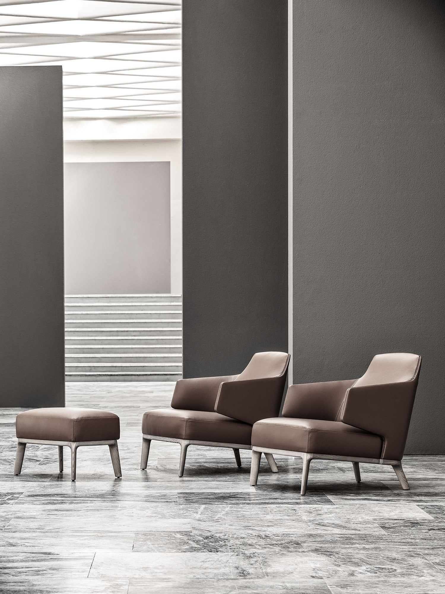 Кожаное кресло с подлокотниками Frigerio Аманда ARCH-00030255 - Вид №5