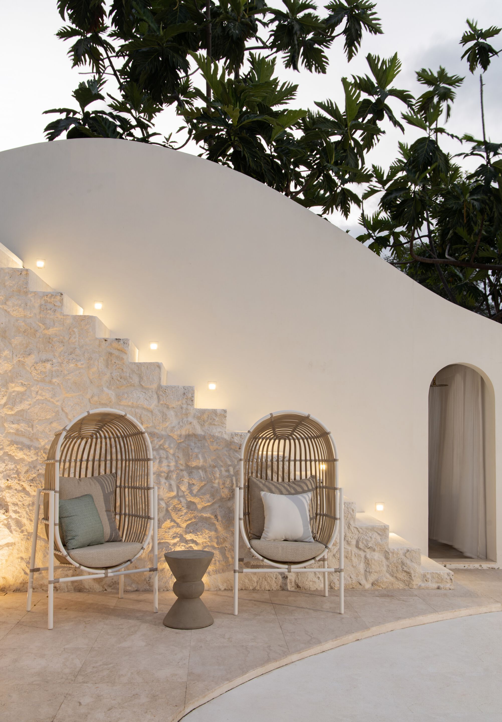 Садовое кресло из синтетического волокна с высокой спинкой cbdesign эллипс ARCH-00037232 - Вид №1