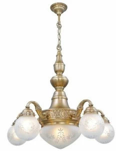 Patinas Lighting Люстра из латуни ручной работы Pecs