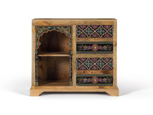 Мадия в манго с ящиками