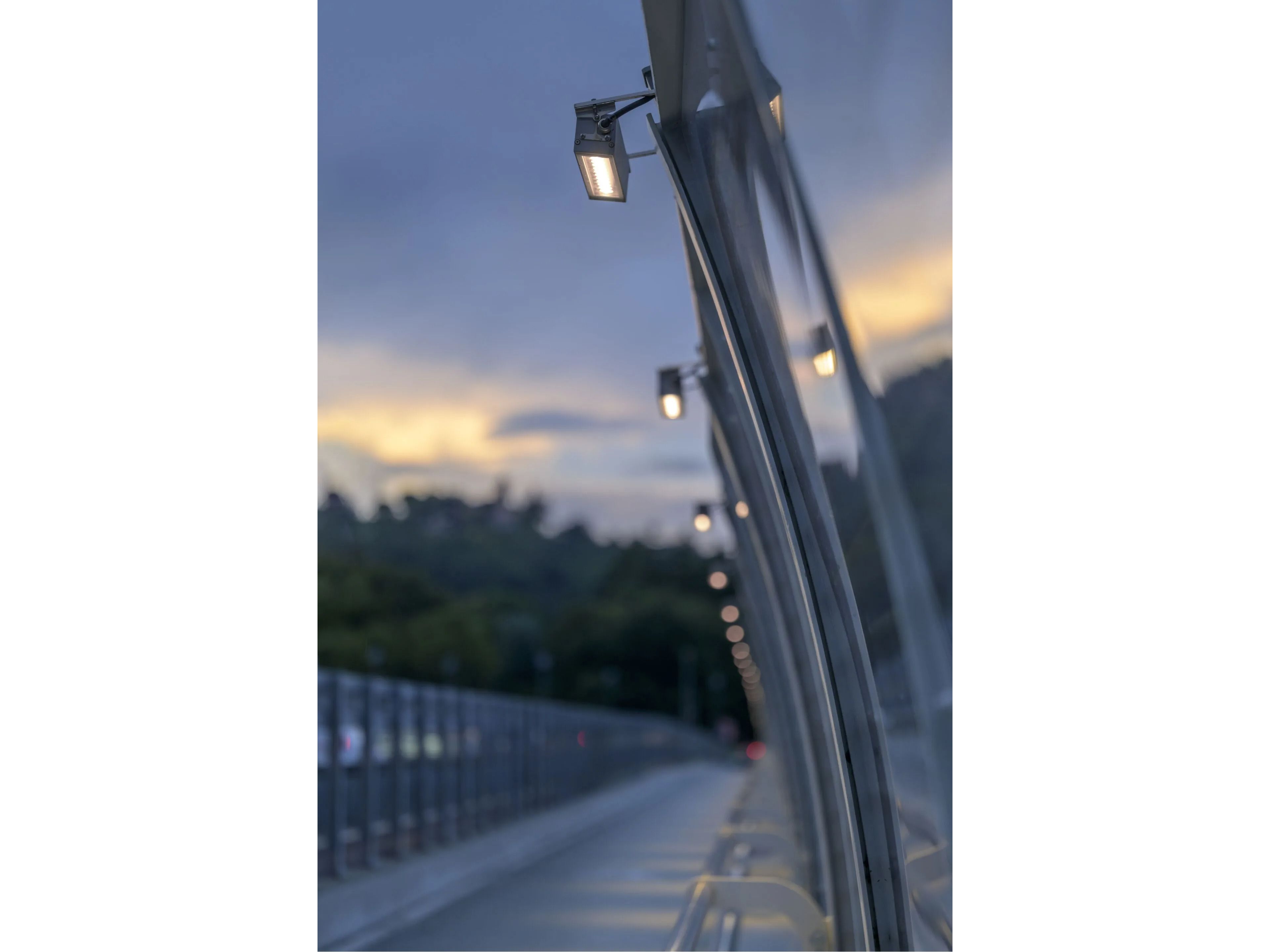 Линейный профиль для наружной алюминиевой стены Platek Mini Corniche ARCH-00050359 - Вид №3