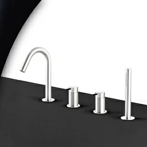 Смеситель для ванны глянцевая сталь с черной ручкой Toki Radomonte TKI16LCIL22