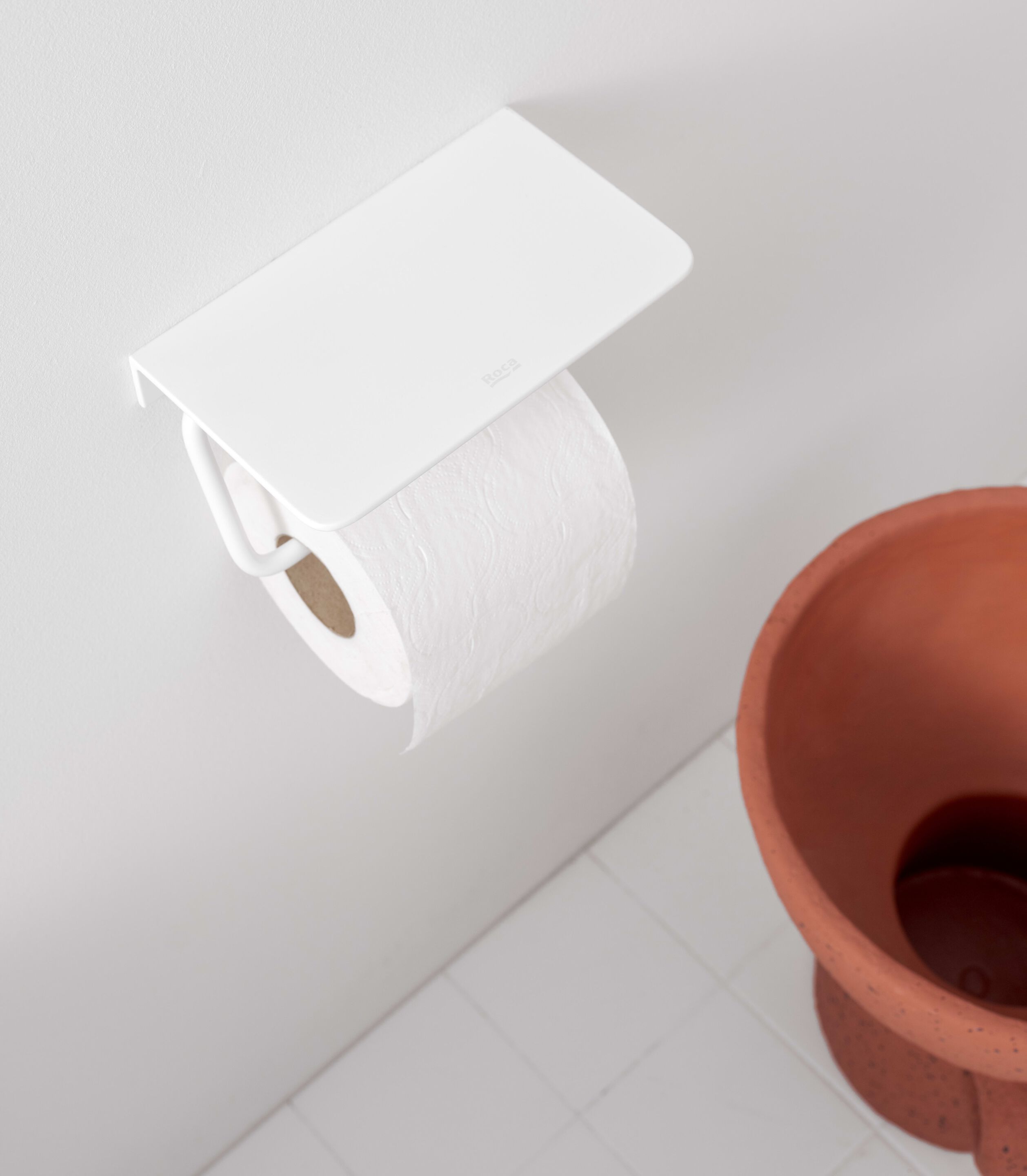 Металлический держатель рулона с полкой Roca Hotels ARCH-00012647 - Вид №2