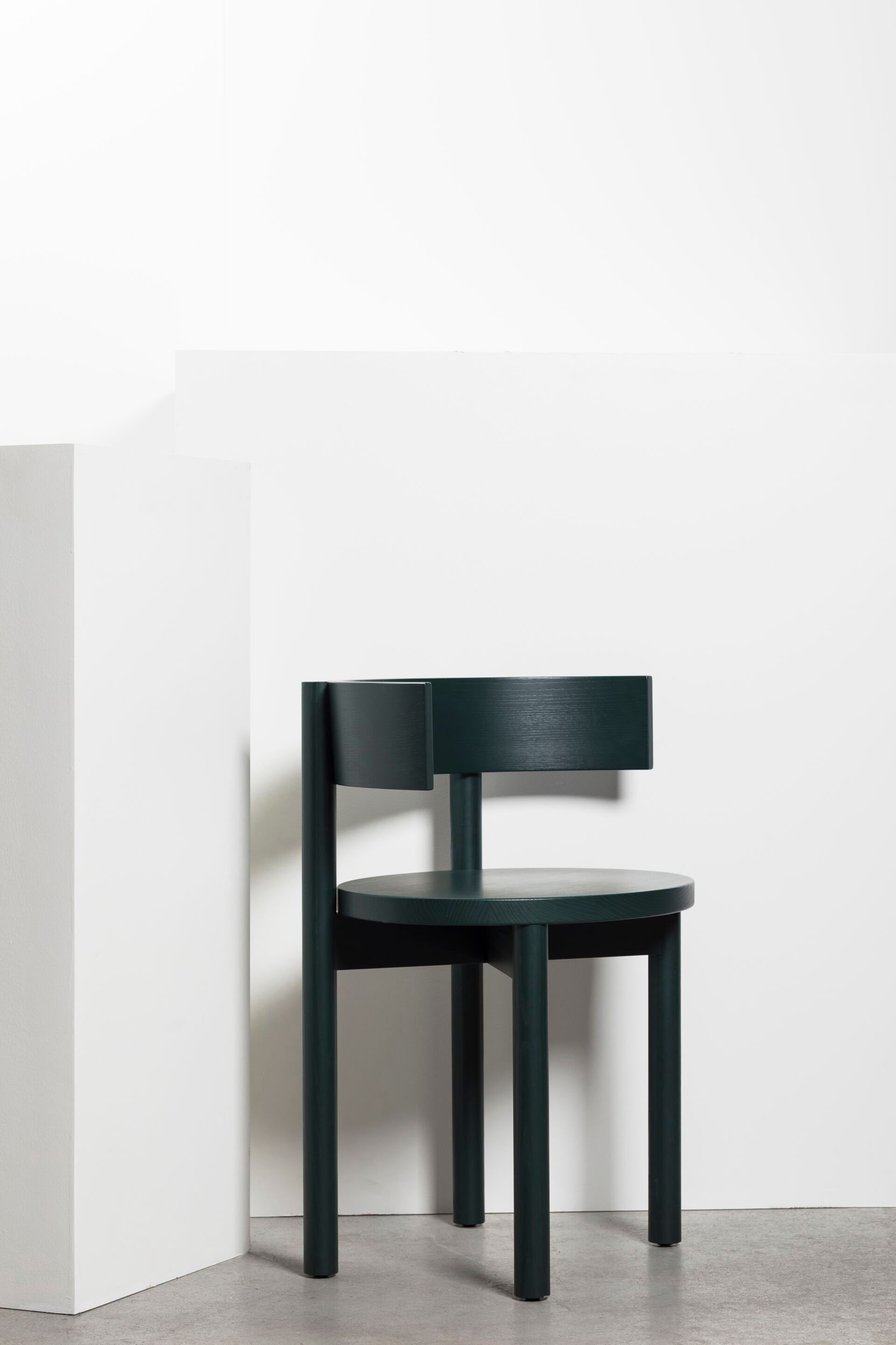 Стул из ясеня с подлокотниками Serax Marie Furniture ARCH-00047620 - Вид №2