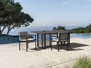 Садовый стул с подлокотниками