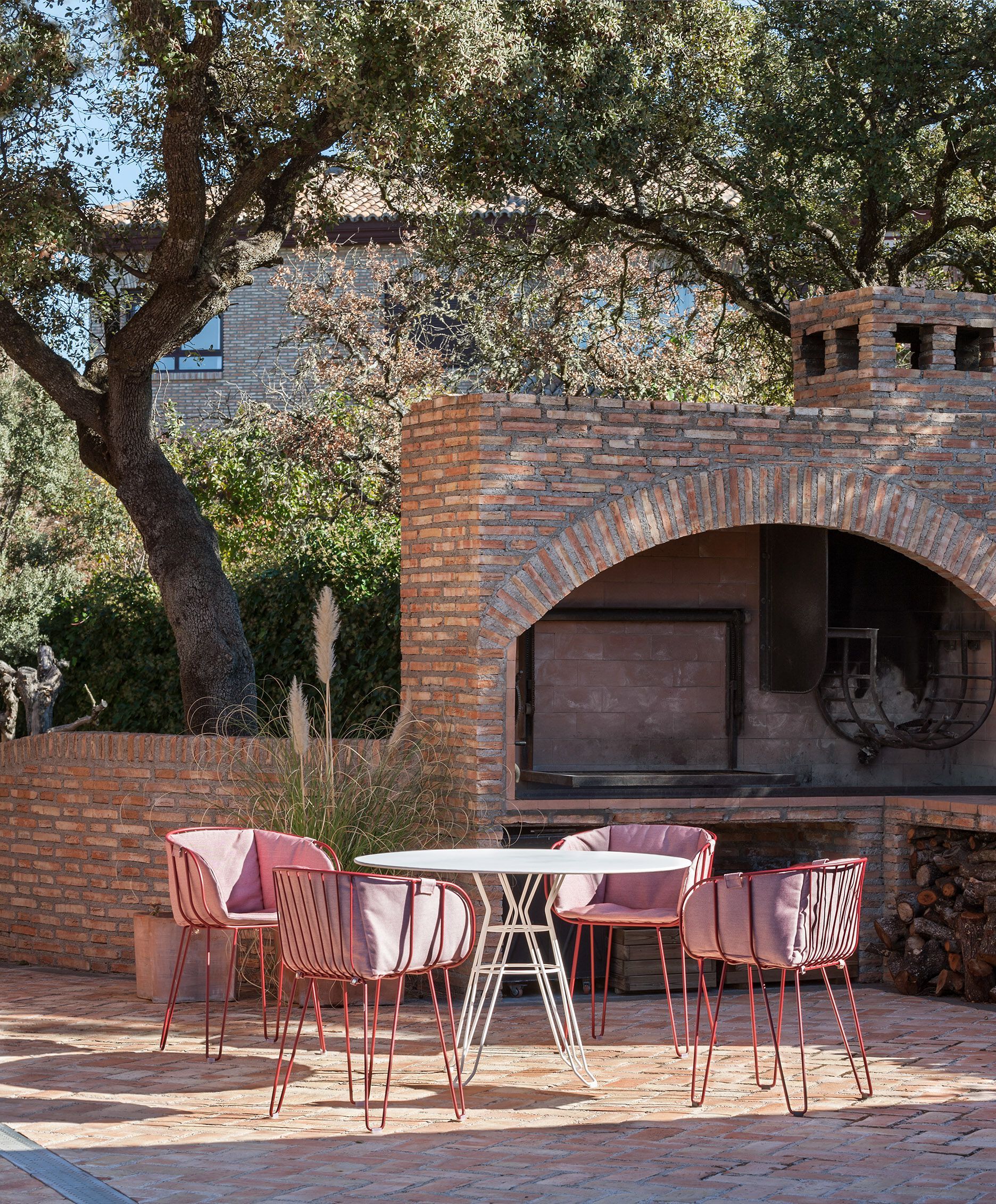 Стальной круглый садовый стол iSimar ARCH-00079333 - Вид №5