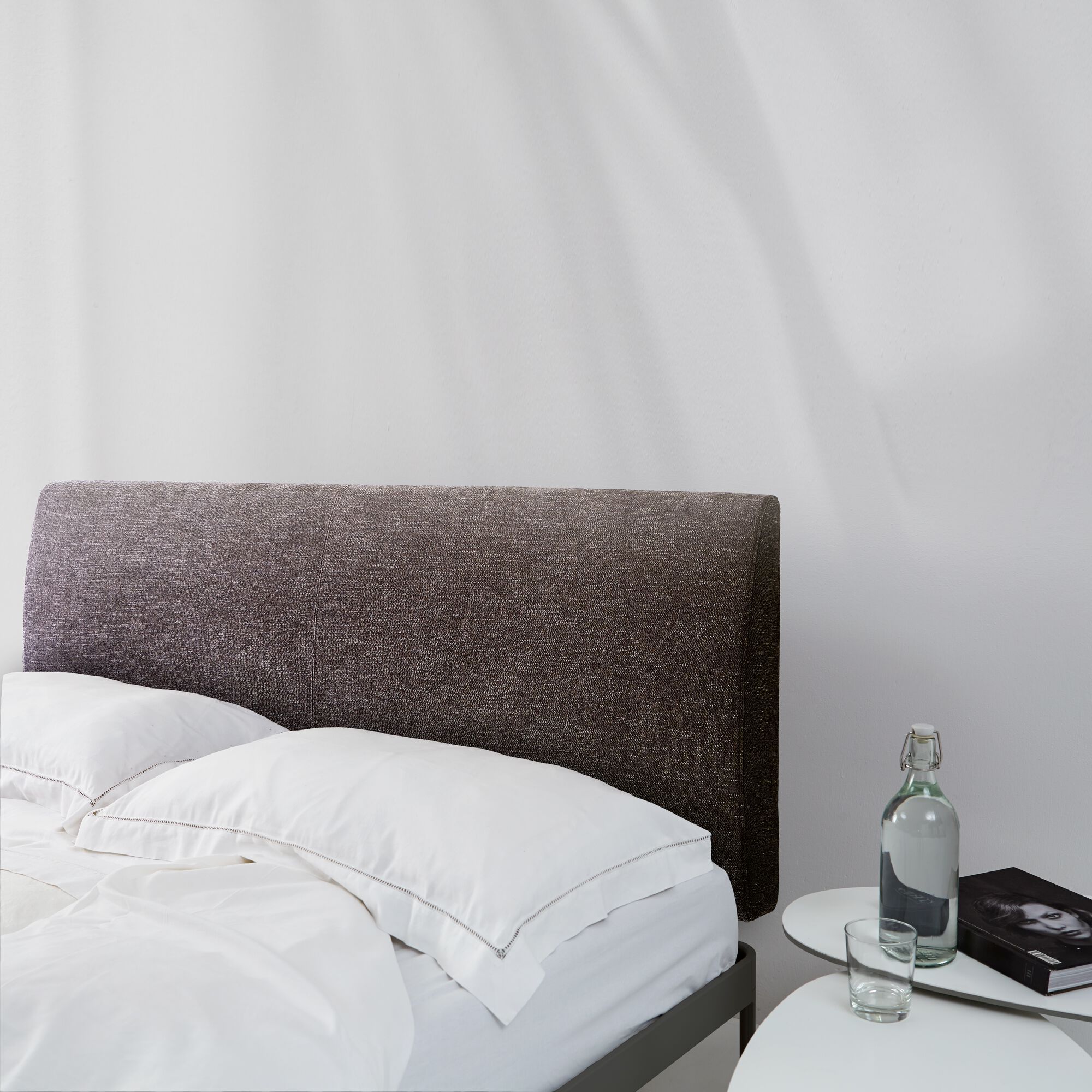 Алюминиевая двуспальная кровать с мягким изголовьем isOnAir ALU MIN BED ARCH-00004810 - Вид №2